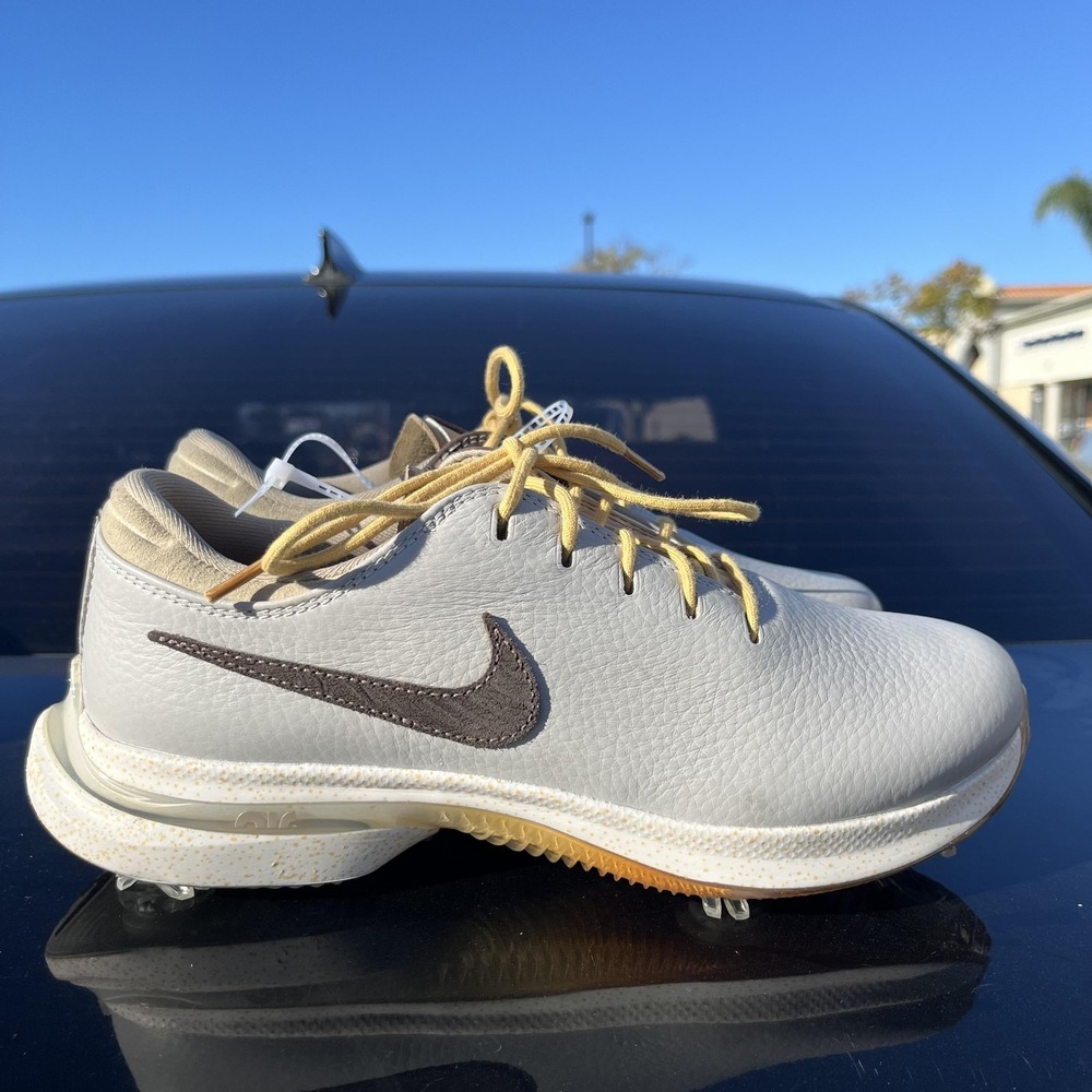 Nike Golf Shoes Mens Size 8.5 White Brown Spiked Leather Performance FV5289-001
